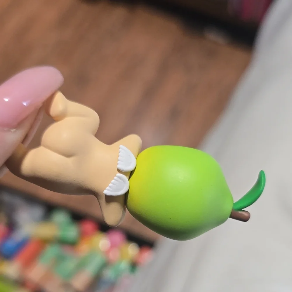 Sonny Angel Harvest Hipper Pear 100% Authentic